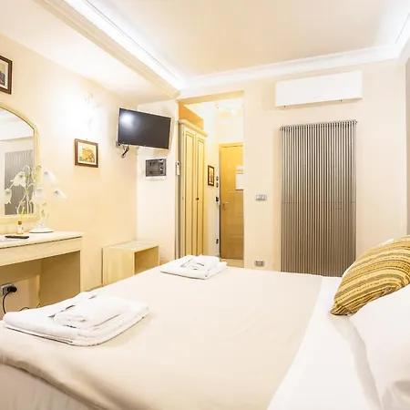 Opera Theater Relais בית הארחה רומא