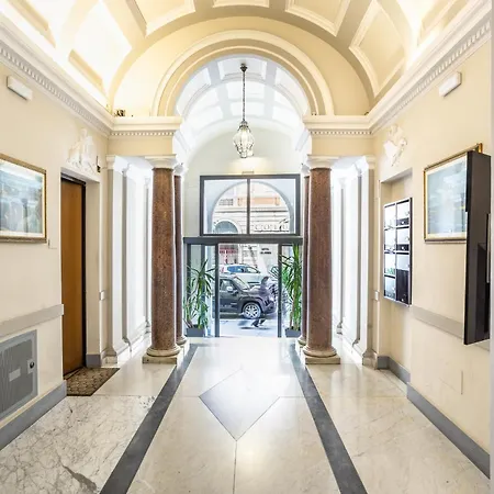 Opera Theater Relais בית הארחה