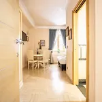Opera Theater Relais Rzym